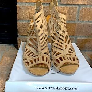 Steve Madden Bannit size 10